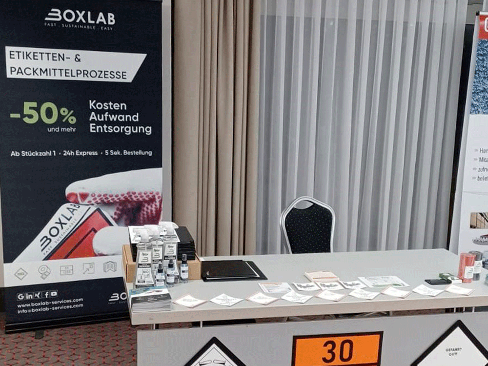Der BOXLAB Services Stand bei den Münchner Gefahrguttagen 2022